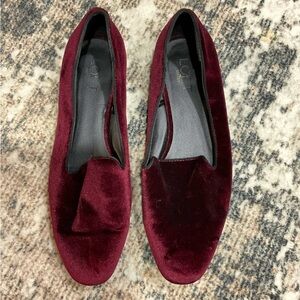 Loft Outlet Burgundy Faux Velvet Loafers Women’s Size 9